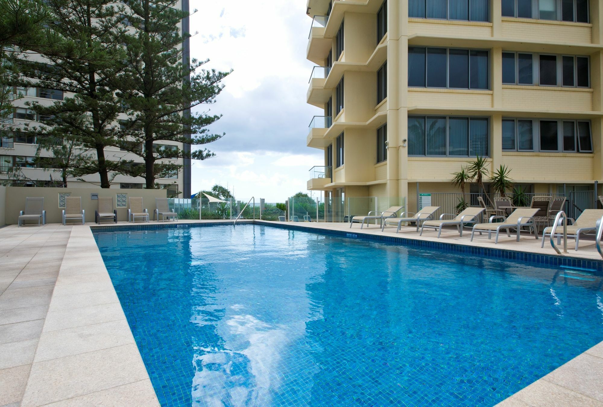 Berkeley On The Beach Gold Coast Ngoại thất bức ảnh