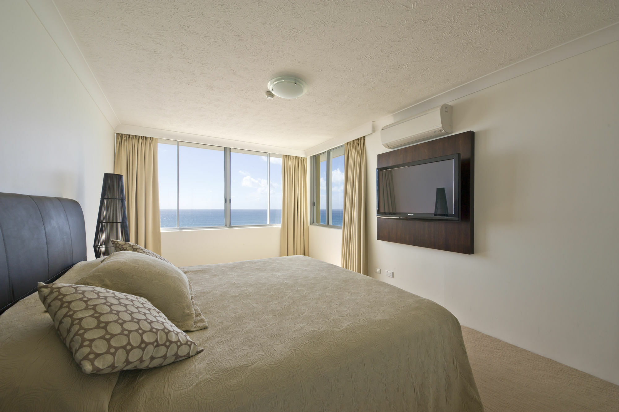 Berkeley On The Beach Gold Coast Ngoại thất bức ảnh