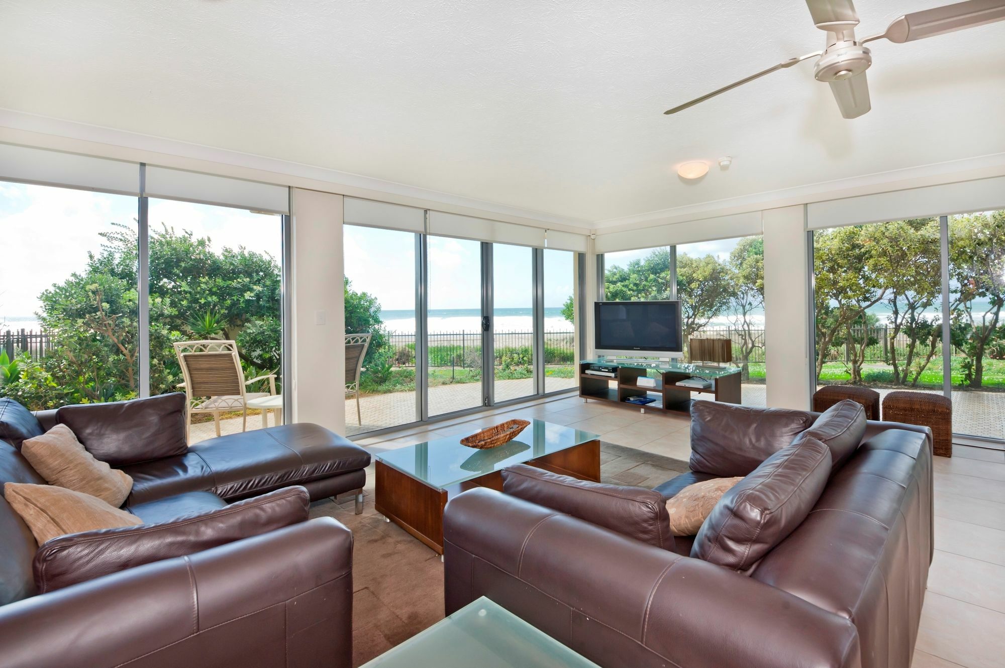 Berkeley On The Beach Gold Coast Ngoại thất bức ảnh