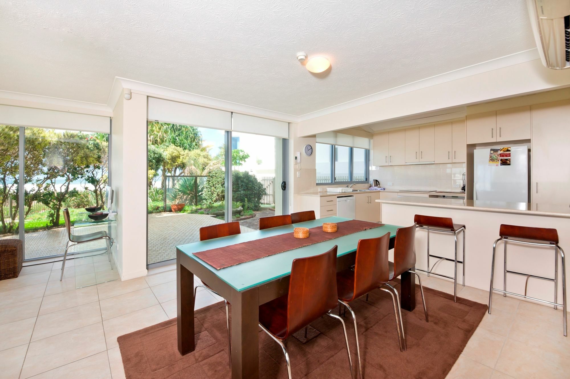 Berkeley On The Beach Gold Coast Ngoại thất bức ảnh