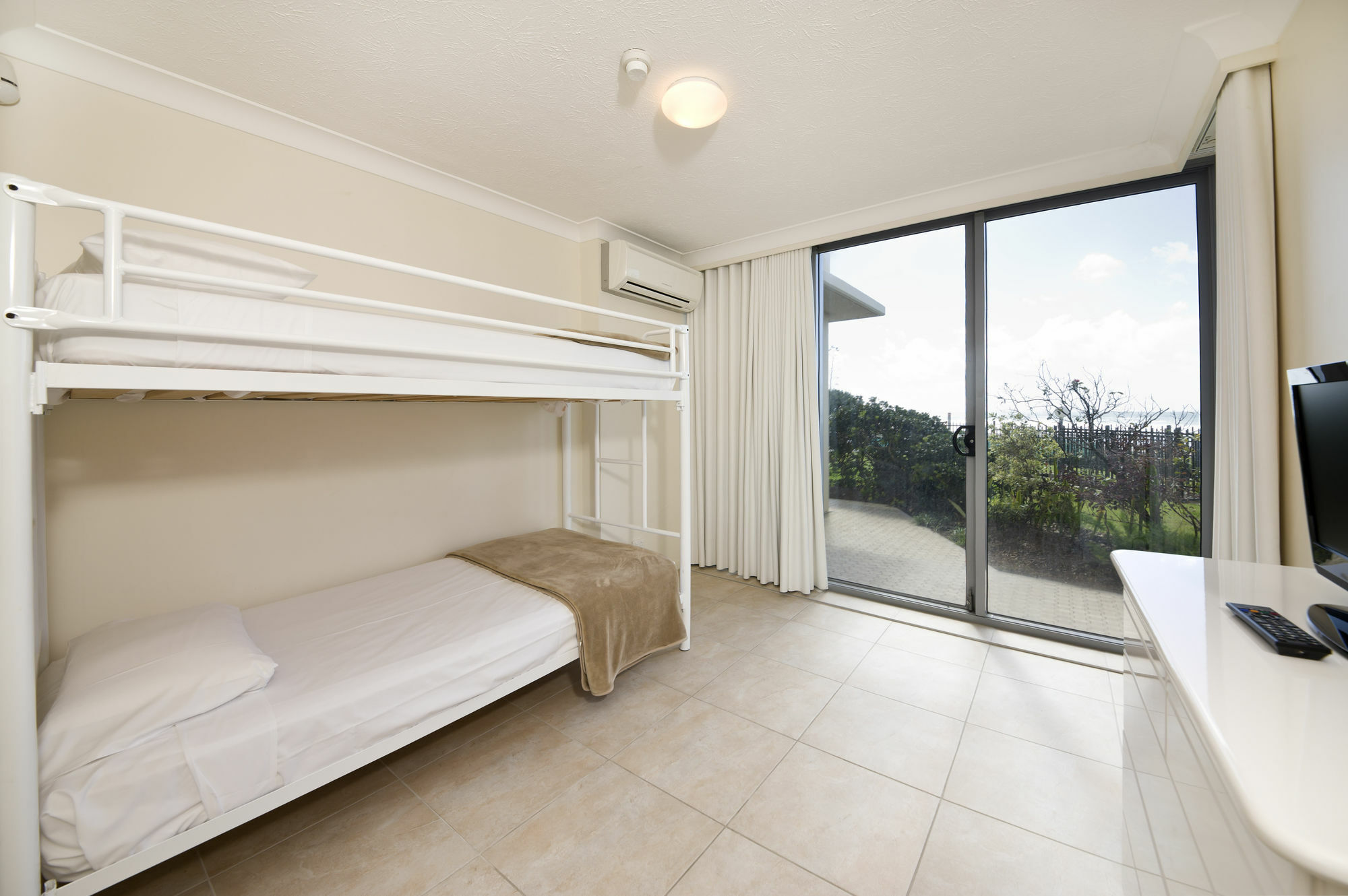 Berkeley On The Beach Gold Coast Ngoại thất bức ảnh